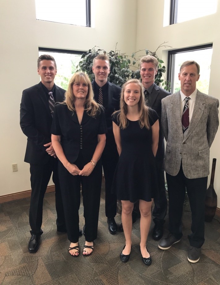 front row, L to R: Kathy Hansen; Anna Hansen; back row, L to R; Danny Hansen; David Hansen; Tommy Hansen; and Randy Hansen